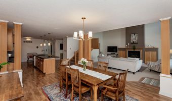 2819 Bristol Dr, Ames, IA 50010