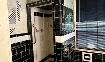 6450 Lake Rd W, Ashtabula, OH 44004