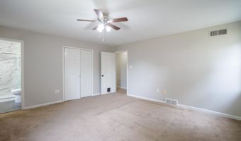 5723 BARTLETT WOODS Dr, Bartlett, TN 38134