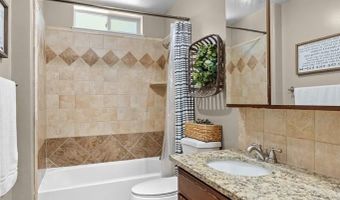 5477 Barton Cir, Ammon, ID 83406