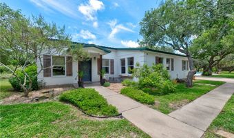 201 W Rhodes Ave, Aransas Pass, TX 78336