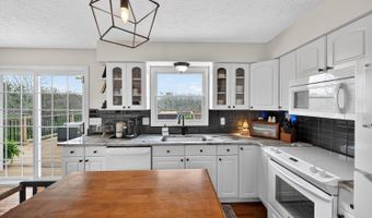 6092 Martha N Dr, Aurora, IN 47001