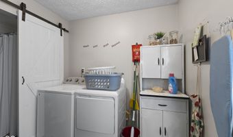 159 Village Rd, Bargersville, IN 46106
