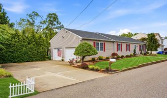1432 Mizzen Ave, Beachwood, NJ 08722