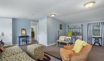 1099 Campbell Dr, Biloxi, MS 39532