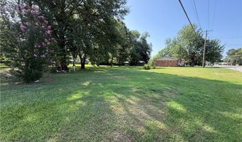708 11th St, Barling, AR 72923