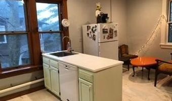 2 Maple Ave, Albany, NY 12208