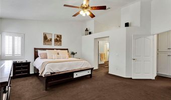 19581 Powhatan Rd, Apple Valley, CA 92308