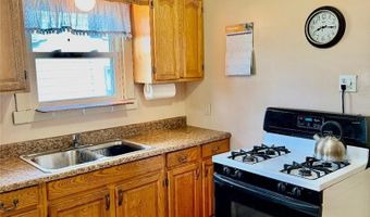 22846 Norman Ave, Alliance, OH 44401
