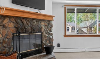 8450 Brookridge Dr, Anchorage, AK 99504