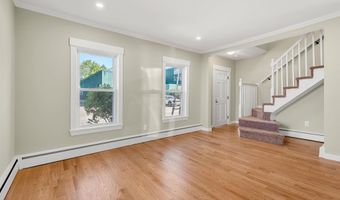 5 Bartlett St, Allenstown, NH 03275