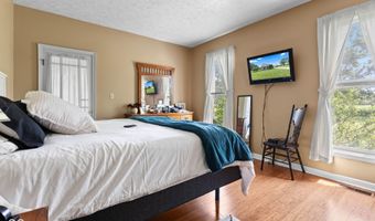 5479 S 200 E, Anderson, IN 46017