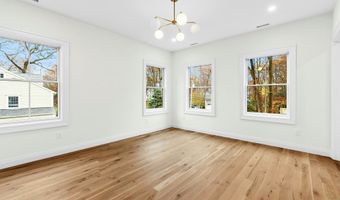 20 Marianne Rd, Darien, CT 06820