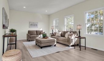 109 DELILAH Dr, Bear, DE 19701
