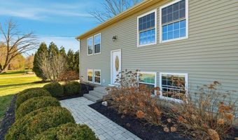 255 West St, Belchertown, MA 01007