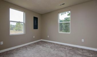 519 State Highway Jj, Aurora, MO 65605