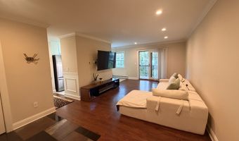 10 Scuppo Rd A15, Danbury, CT 06811
