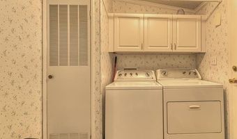 601 Rio Grande Dr, Adrian, MI 49221