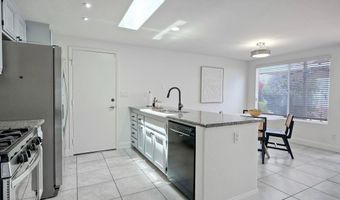 5033 Santorini Way, Oceanside, CA 92056
