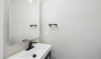 1316 MONTCLAIRE Ct, Appleton, WI 54915