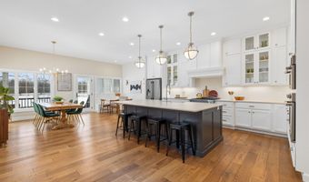 549 Morningstar Rd, Auburn, IN 46706