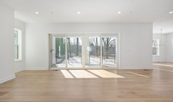 7026 RENITA Ln, Bethesda, MD 20817