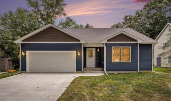 126 Goodwin St, Allegan, MI 49010