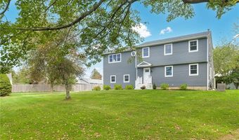 138 Oliphant Ln, Middletown, RI 02842