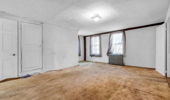 19 High St, Allentown, NJ 08501