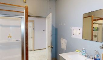 35 N Main St, Albion, NY 14411