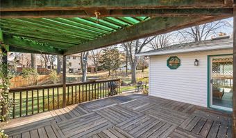 15716 Hayes Trl, Apple Valley, MN 55124