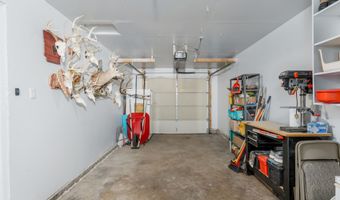 820 Maddox Ave, Aztec, NM 87410