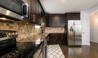 10202 Jubil Dr, Affton, MO 63123