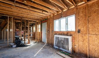 2 Harold Dr, Altamont, NY 12009