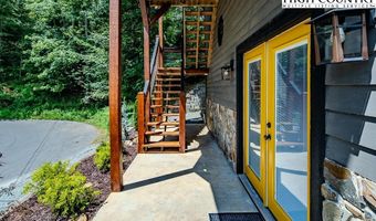 192 Klonteska Dr, Banner Elk, NC 28604