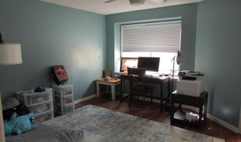 1401 Sanders Dr, Auburn, IN 46706