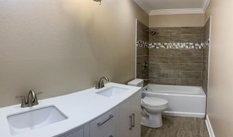 10741 Carmel Dr, Baton Rouge, LA 70818