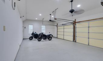 343 High Country Dr, Blakeslee, PA 18610