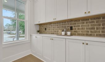 1 Greeters Ln, Bluffton, SC 29909