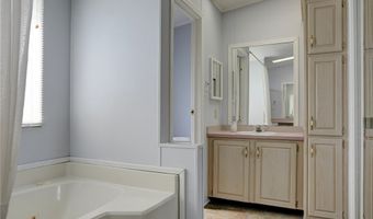 638 Papaya Cir, Barefoot Bay, FL 32976