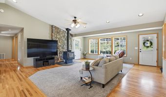13708 NE 401ST Way, Amboy, WA 98601