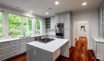 38 River Shoals Dr, Athens, GA 30606