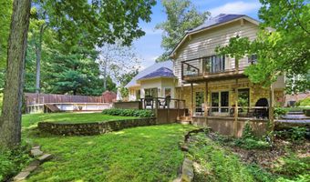 1954 Lakeview Dr, Avon, IN 46123