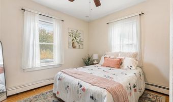 27 Dean Ave, Johnston, RI 02919