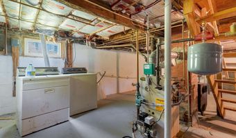59 Marston St, Auburn, ME 04210