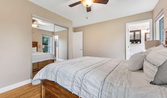 834 Westwood Dr, Ballwin, MO 63011