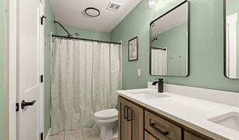 120 Cleo Dr, Bardstown, KY 40004