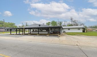 901 Charity St, Abbeville, LA 70510