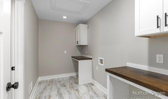 3303 Autumn Trl, Allegan, MI 49010