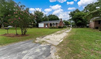 2004 Woodside Dr, Camden, SC 29020